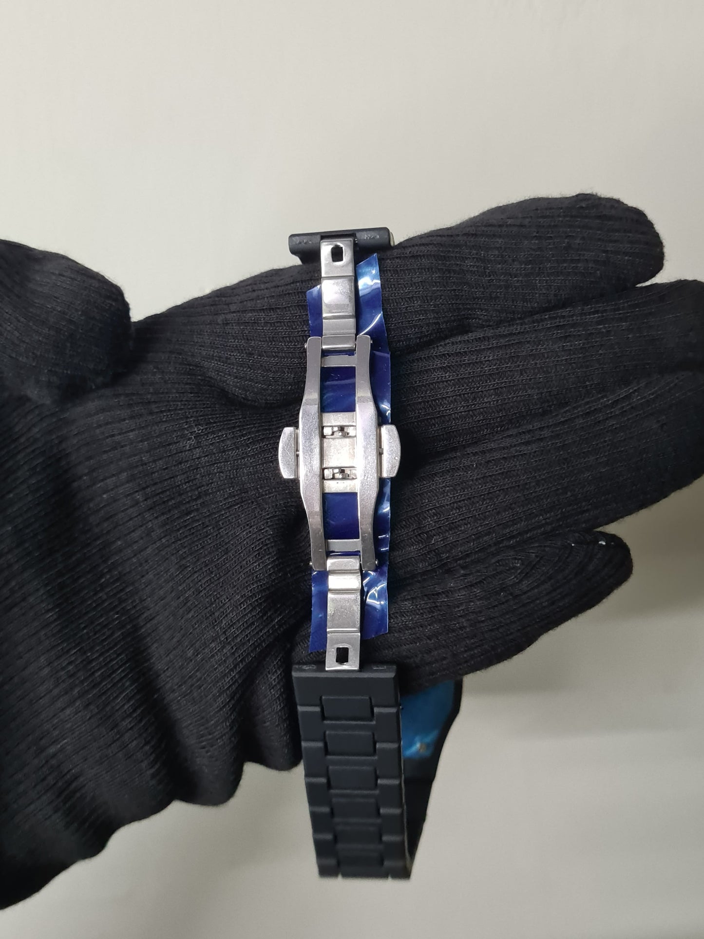 Arabic Aura Watch