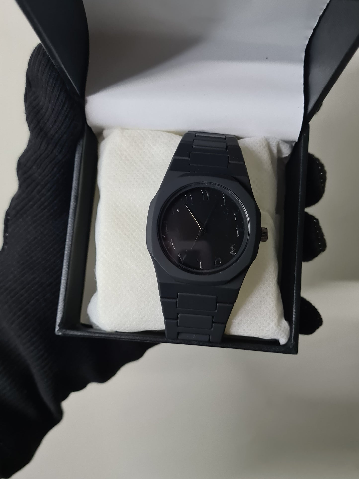 Arabic Aura Watch
